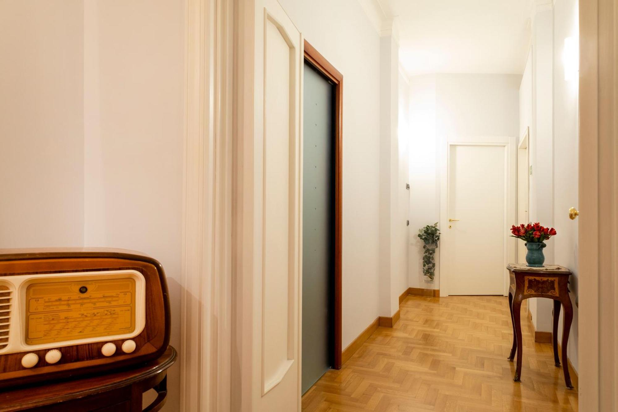A Casa di Tiziana Bed & Breakfast Rome Bagian luar foto